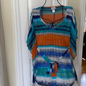 Motherhood Maternity beautiful top (M)